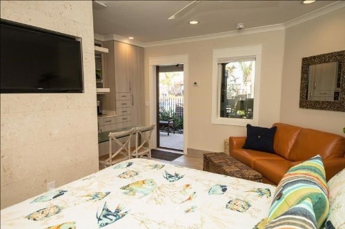 Suite 5 - image 7