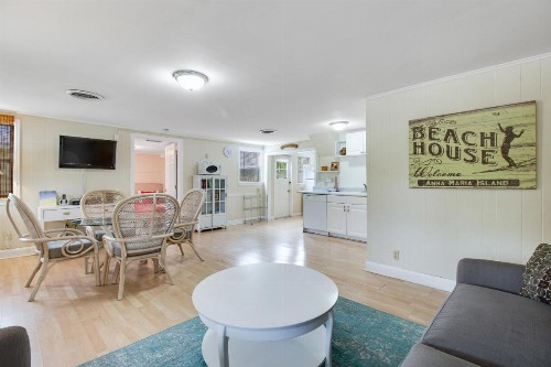 Gulf Shore Cottage - image 6