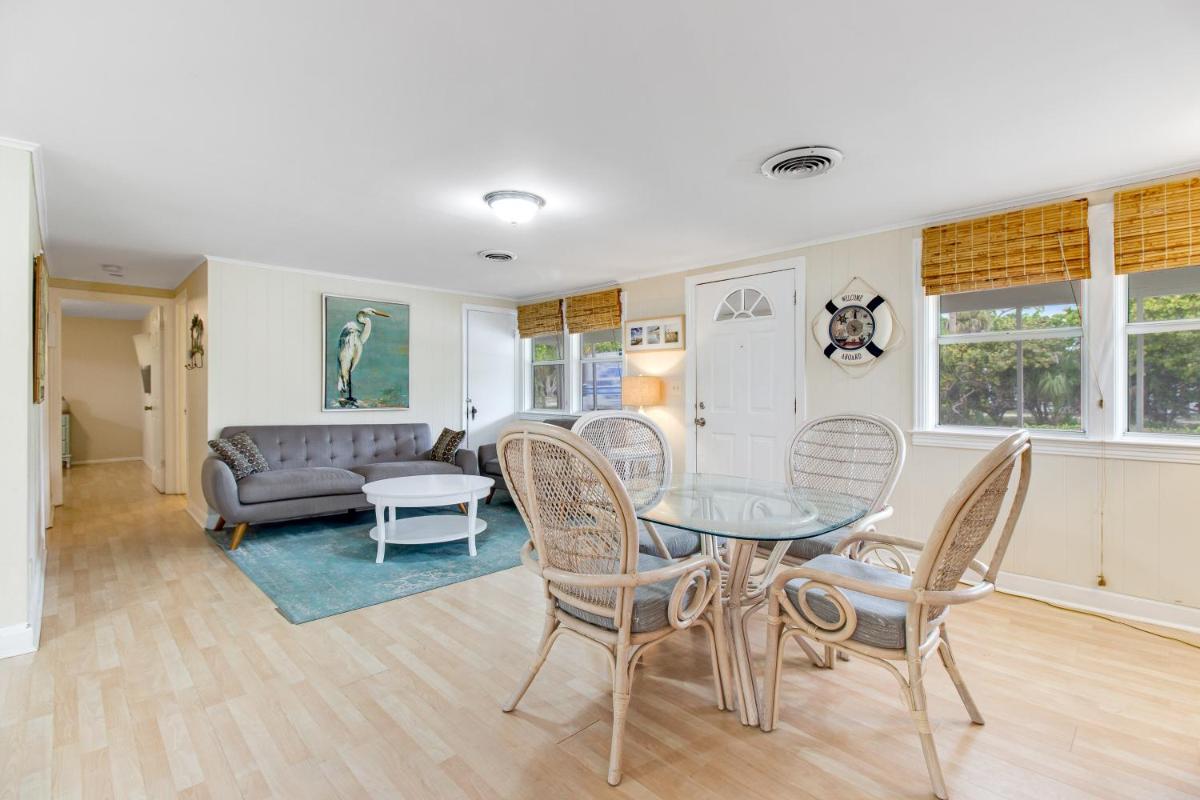 Gulf Shore Cottage - image 7