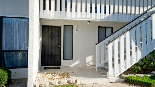 Runaway Bay 154 - 1932014 - image 39