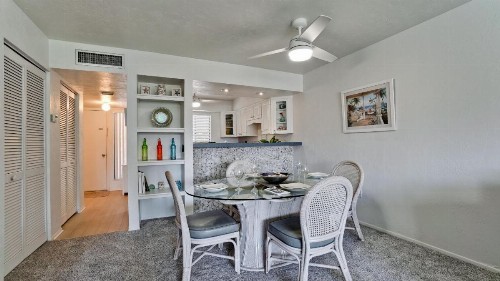 Runaway Bay 215 - image 10