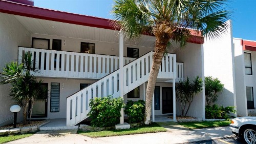 Runaway Bay 215 - image 25