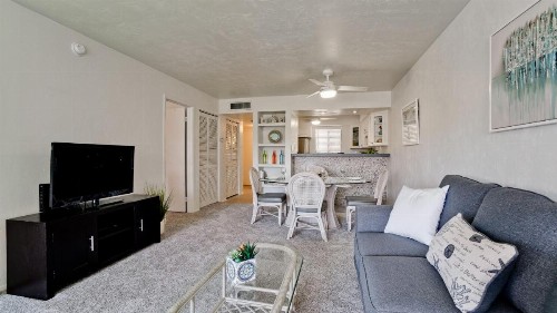 Runaway Bay 215 - image 32