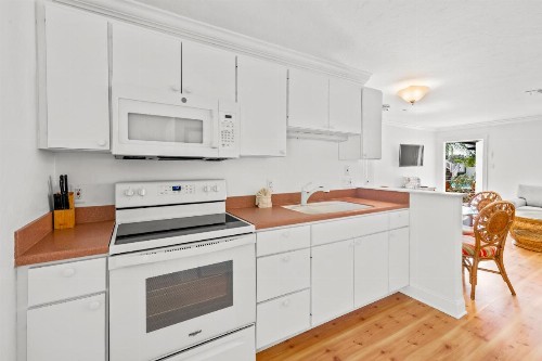 Tropic Isle At Anna Maria Island Inn - image 29