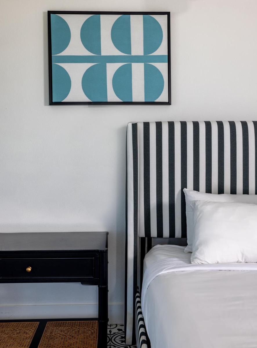 Tropic Isle At Anna Maria Island Inn - image 3
