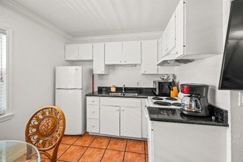 Tropic Isle At Anna Maria Island Inn - image 34