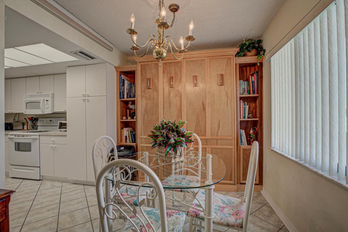 Anna Maria Island Beach Bay Breeze - image 6