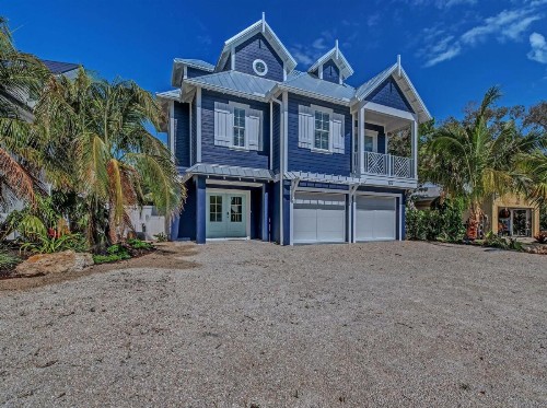 4 bed 4 and a half bath SLEEPS 10 elevator Heated Pool Spa Free WiFi boat dock - image 14