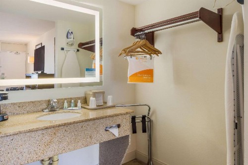 Quality Inn Bradenton - Sarasota North - image 27