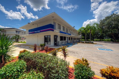 Motel 6-Bradenton FL - image 18