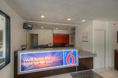 Motel 6-Bradenton FL - image 21