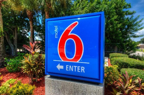 Motel 6-Bradenton FL - image 22