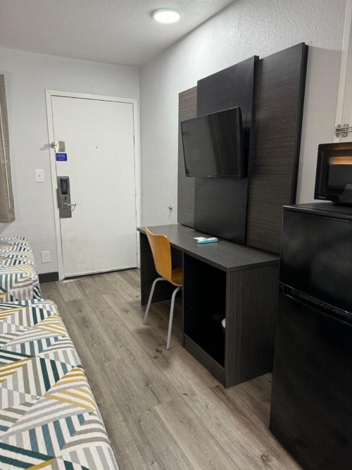 Motel 6-Bradenton FL - image 35