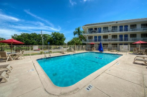 Motel 6-Bradenton FL - image 50