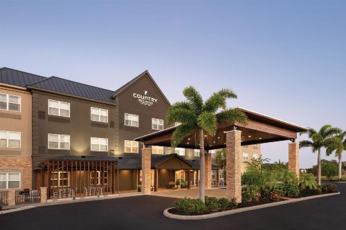 Country Inn & Suites by Radisson Bradenton-Lakewood-Ranch FL - image 26