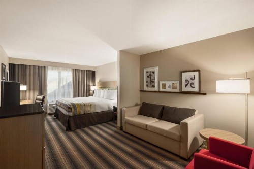 Country Inn & Suites by Radisson Bradenton-Lakewood-Ranch FL - image 31