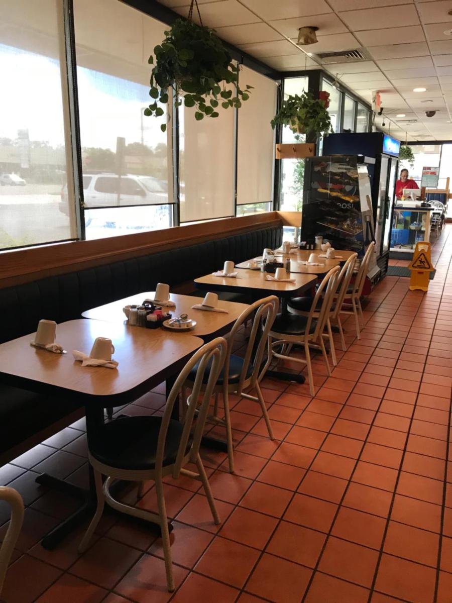 Days Inn by Wyndham Bradenton - Near the Gulf - image 6