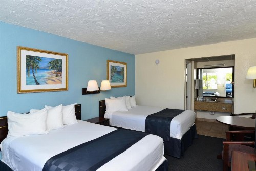 Americas Best Value Inn - Bradenton - image 19