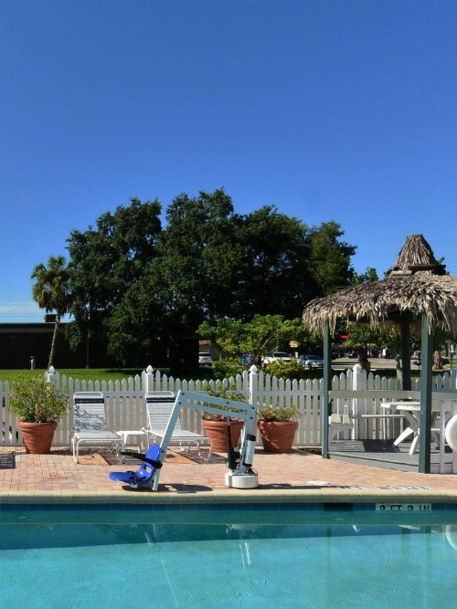 Americas Best Value Inn - Bradenton - image 22