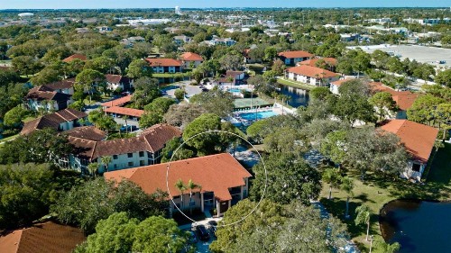 Shorewalk Vacation Villa - image 17