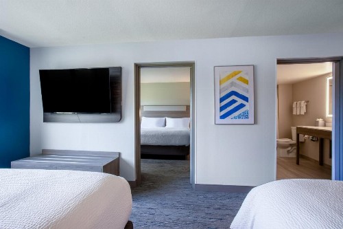 Holiday Inn Express & Suites Bradenton East-Lakewood Ranch an IHG Hotel - image 40