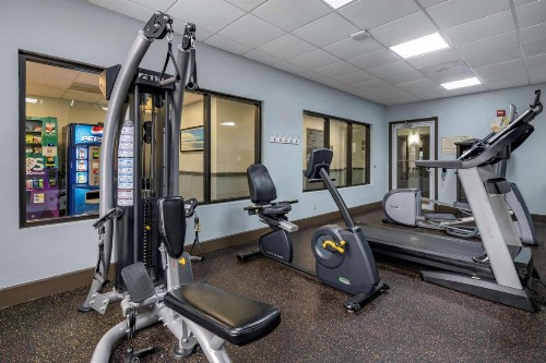 Best Western Plus Bradenton Gateway Hotel - image 26