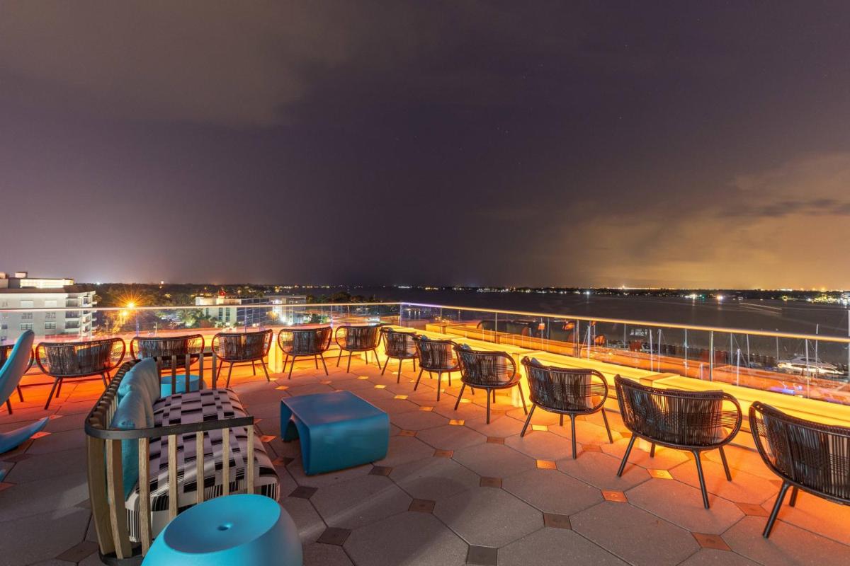 SpringHill Suites by Marriott Bradenton Downtown/Riverfront - main image
