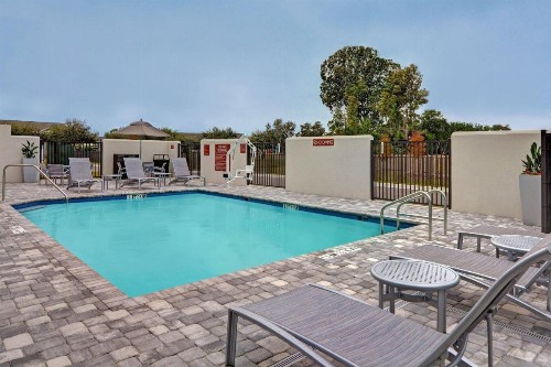 TownePlace Suites by Marriott Sarasota/Bradenton West - image 18