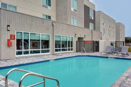 TownePlace Suites by Marriott Sarasota/Bradenton West - image 19