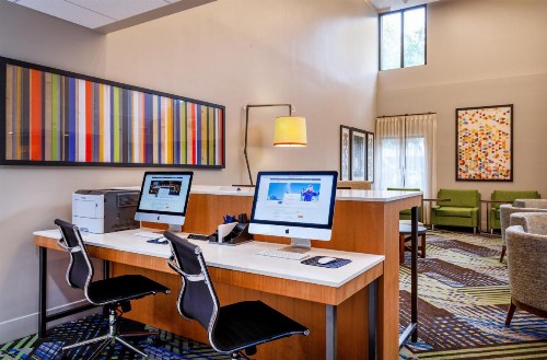 Holiday Inn Express Tampa-Brandon an IHG Hotel - image 27