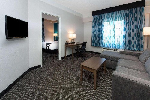 La Quinta by Wyndham Tampa Brandon Regency Park - image 10