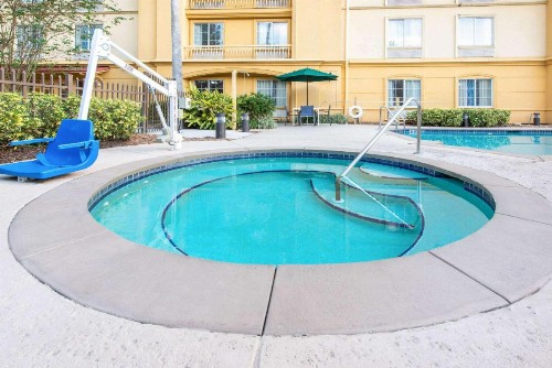 La Quinta by Wyndham Tampa Brandon Regency Park - image 31