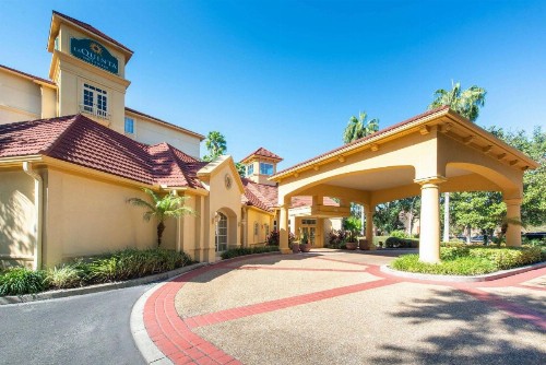 La Quinta by Wyndham Tampa Brandon Regency Park - image 4