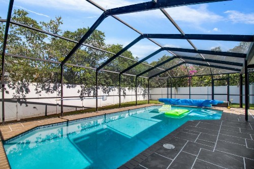 Tampa Bay Pool Home with Heated Pool - image 18