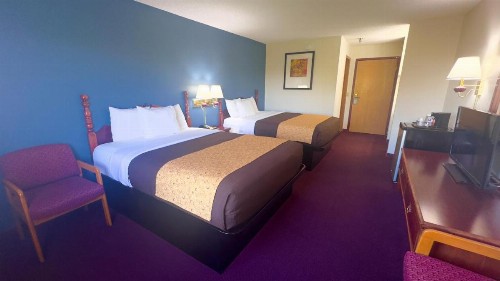 Scenic Hills Inn - image 2