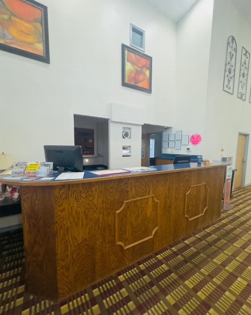 Scenic Hills Inn - image 20