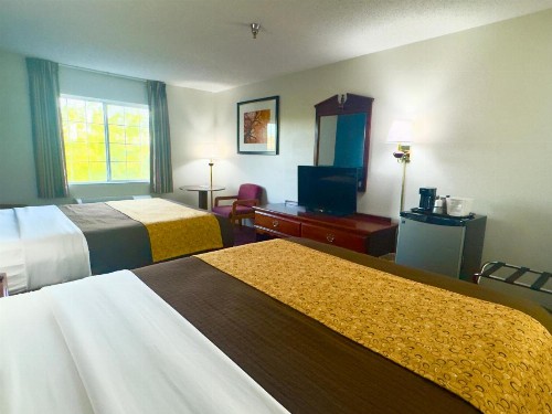 Scenic Hills Inn - image 22