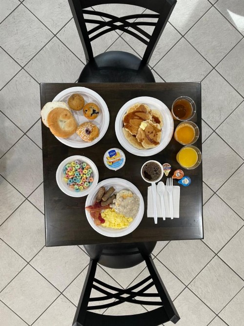 Scenic Hills Inn - image 26