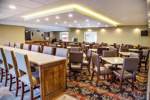 Grand Oaks Hotel - image 23