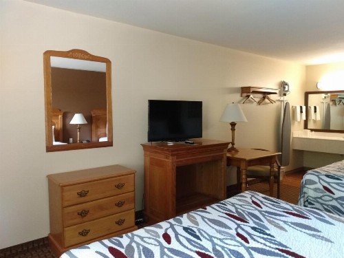 Gazebo Inn - image 18