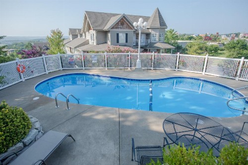 Gazebo Inn - image 24