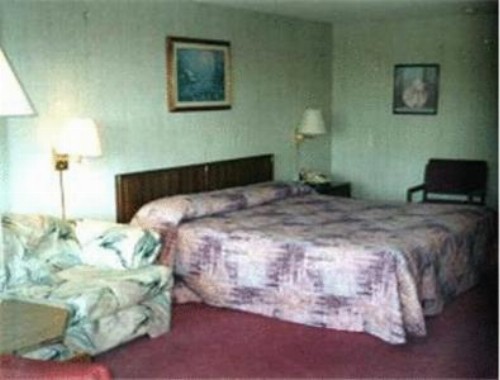Twinkle Inn - image 4