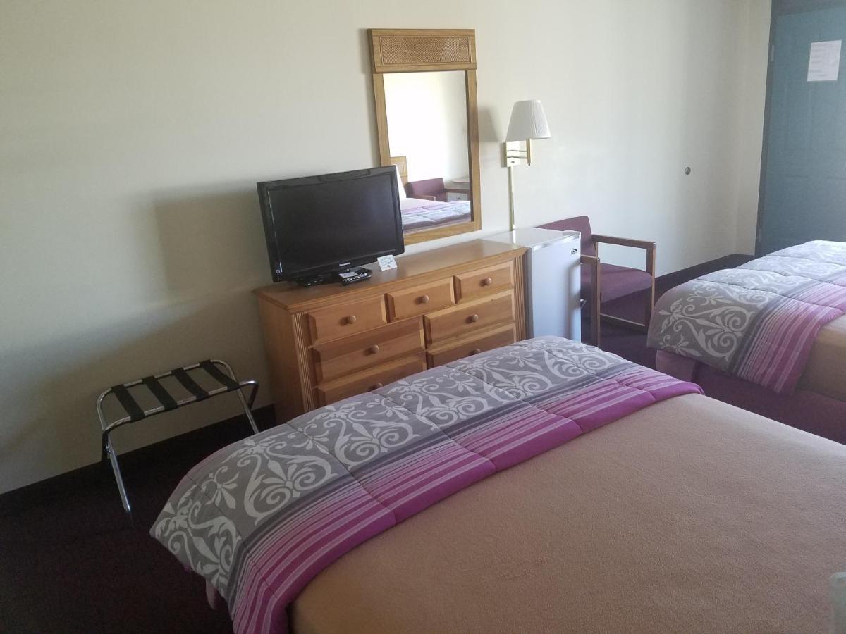 Ozark Valley Inn - image 2