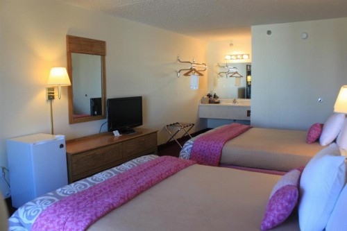 Ozark Valley Inn - image 3