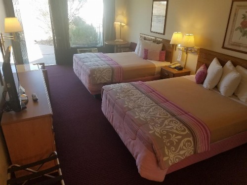 Ozark Valley Inn - image 34