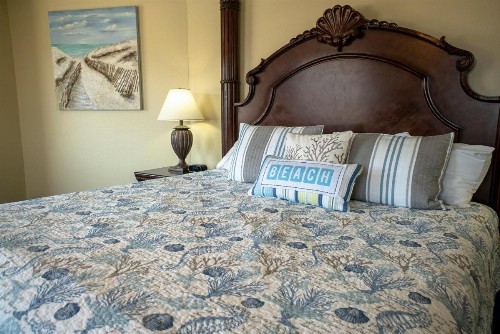 The Stone Castle Hotel & Conference Center - image 32