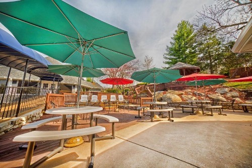 The Stone Castle Hotel & Conference Center - image 34