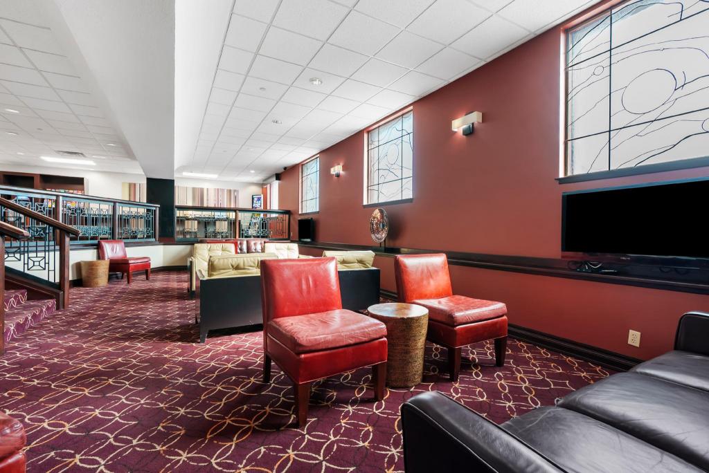 Radisson Hotel Branson - image 3