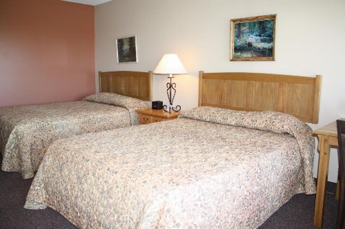 Outback Roadhouse Motel & Suites Branson - image 11