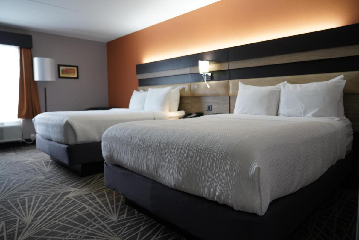 La Quinta by Wyndham Branson - image 4